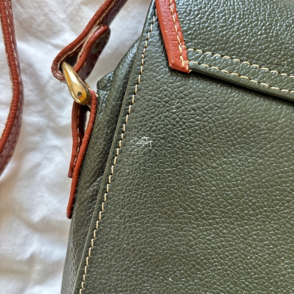 Vintage Dooney & Bourke Small Crossbody – Hunter Green & Chestnut Leather - Picture 3 of 5